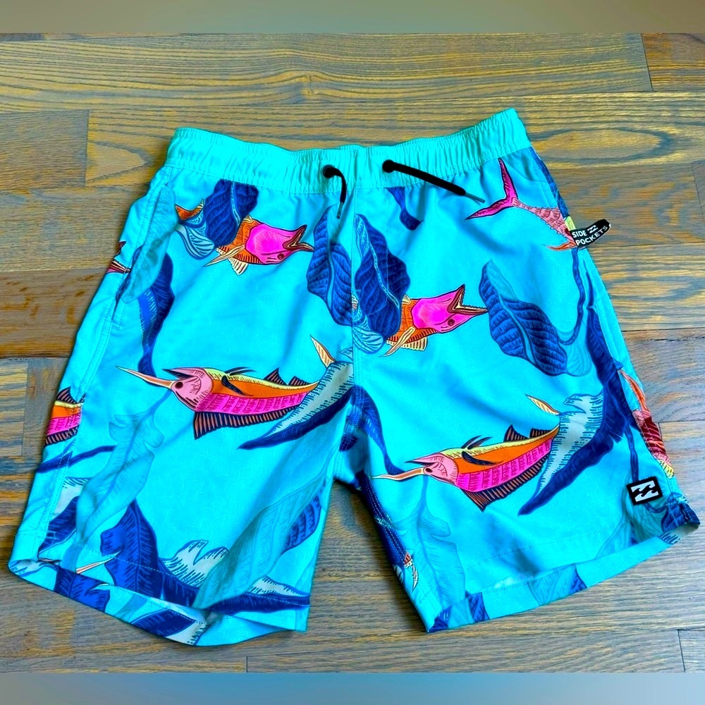 Billabong boys swim trunk size M